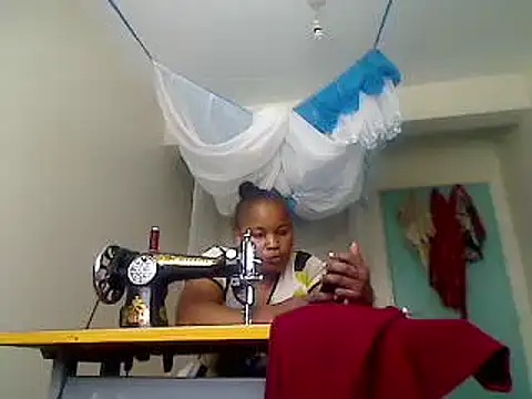 browndolly12 online show from February 22, 8:50 am