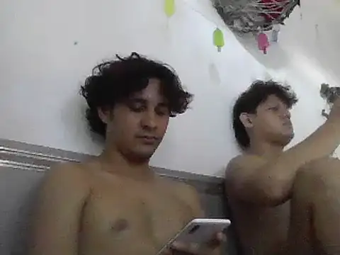 Snapshot of pedrodavid_ chatting on March 6, 9:31 pm pedrodavid online show from March 6, 9:31 pm