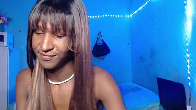 Angell Dustt  online show from October 3, 4:20 am