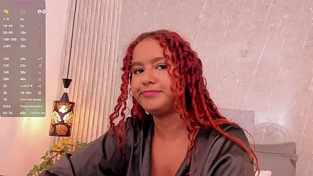 Sophiee Velvet online show from March 12, 6:00 pm