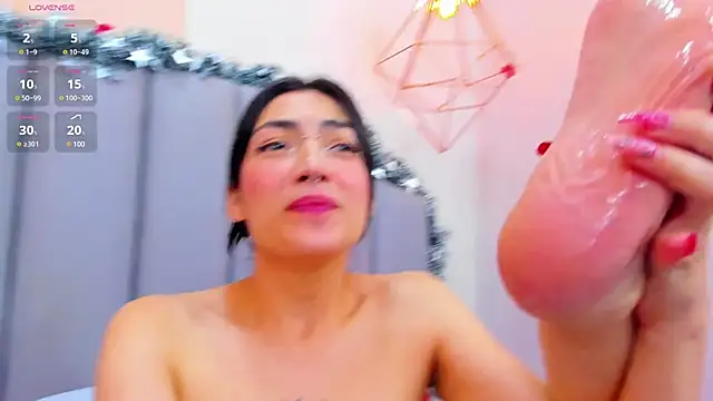 Snapshot of ThailyCherry chatting on December 26, 10:31 pm ThailyCherry online show from December 26, 10:31 pm