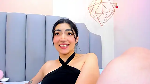 Snapshot of ThailyCherry chatting on February 26, 1:21 am ThailyCherry online show from February 26, 1:21 am