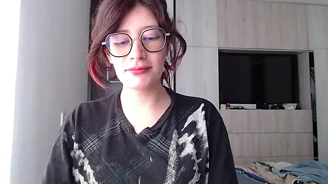 mariana124- online show from February 9, 1:25 pm