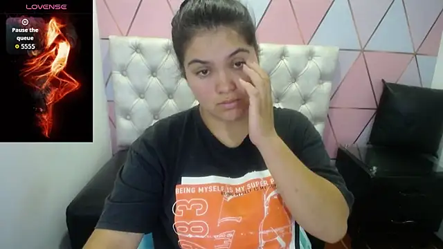 Marinasexxx online show from October 17, 8:33 pm