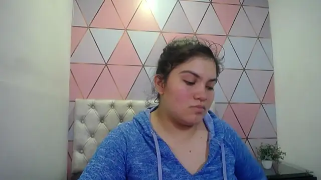 Snapshot of Marinasexxx chatting on March 29, 6:13 am Marinasexxx online show from March 29, 6:13 am
