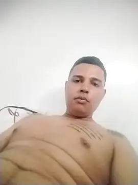 Snapshot of TatoKebyn1999 chatting on November 13, 5:23 pm TatoKebyn1999 online show from November 13, 5:23 pm