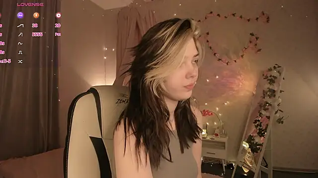 Vanessa Walters online show from January 15, 3:11 am