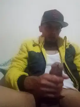 Snapshot of Jowel8 chatting on July 5, 4:19 am Jowel8 online show from July 5, 4:19 am