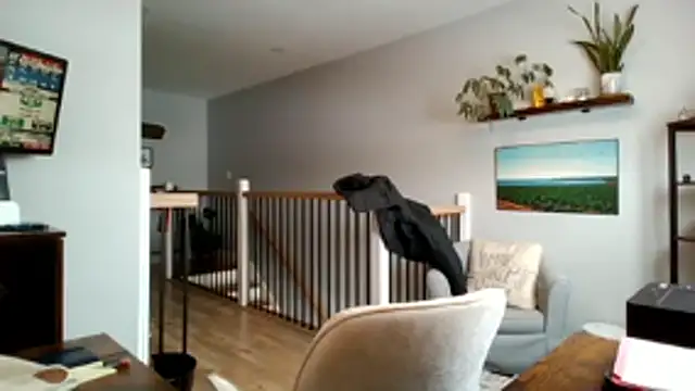 Snapshot of Bigdicktrav902 chatting on February 9, 4:22 pm Bigdicktrav902 online show from February 9, 4:22 pm