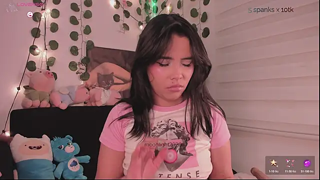 moonliiiight1 online show from January 16, 1:09 am