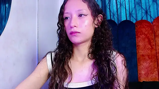 abbycutecs online show from March 10, 2:33 pm