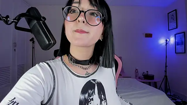 Snapshot of SweetJennaa chatting on January 26, 7:53 am SweetJennaa online show from January 26, 7:53 am