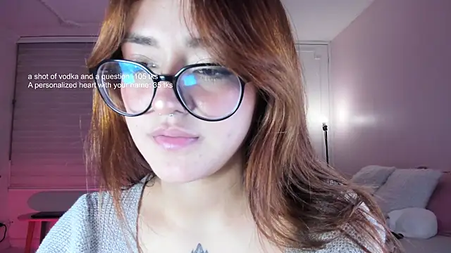 Snapshot of SweetJennaa chatting on February 25, 8:58 am SweetJennaa online show from February 25, 8:58 am