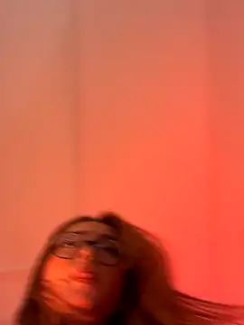 Snapshot of SweetJennaa chatting on October 17, 4:48 am SweetJennaa online show from October 17, 4:48 am