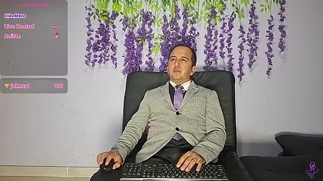 yazfore2 online show from June 18, 1:50 am