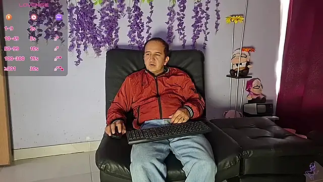 yazfore2 online show from June 29, 5:46 pm