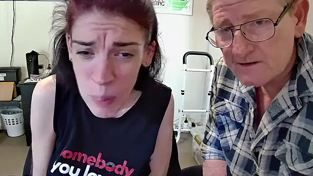 Snapshot of MelinahViking chatting on November 23, 1:49 am MelinahViking online show from November 23, 1:49 am