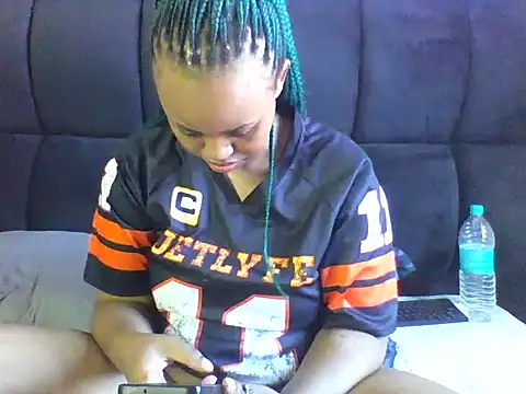 Candii wet  online show from January 17, 10:22 am