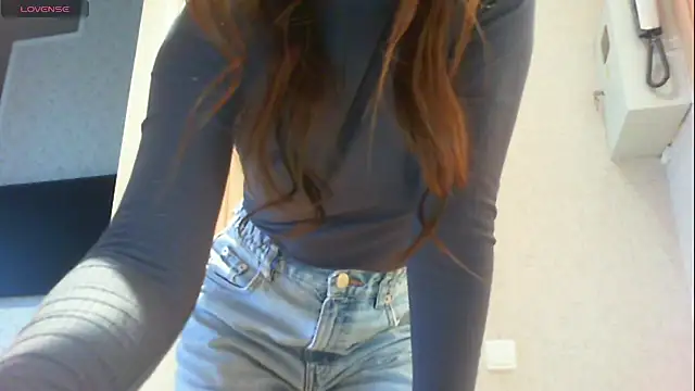 Snapshot of khu_yam chatting on April 12, 4:12 pm khu yam online show from April 12, 4:12 pm