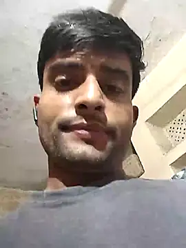 Snapshot of PRIYANHU@xh chatting on April 1, 3:42 pm PRIYANHUxh online show from April 1, 3:42 pm