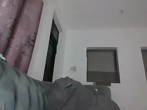 Snapshot of Candykitten chatting on March 22, 10:48 pm Candykitten online show from March 22, 10:48 pm