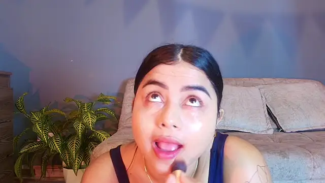 jade brunnette online show from June 19, 8:12 pm