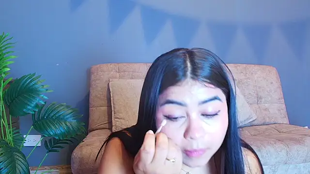 jade brunnette online show from July 2, 8:26 pm
