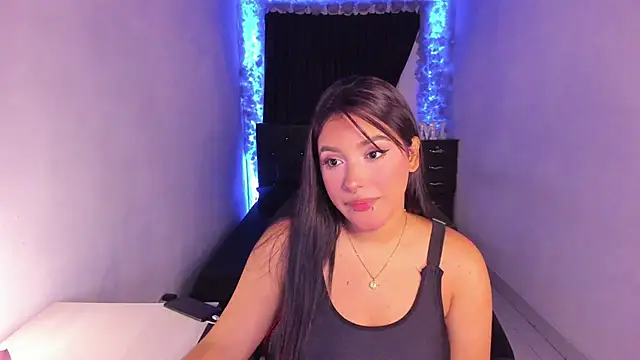 Snapshot of Mariana_Hasper_ chatting on February 17, 9:08 pm Mariana Hasper  online show from February 17, 9:08 pm