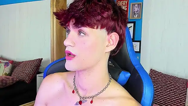 VladHellsing4 online show from January 7, 1:57 pm