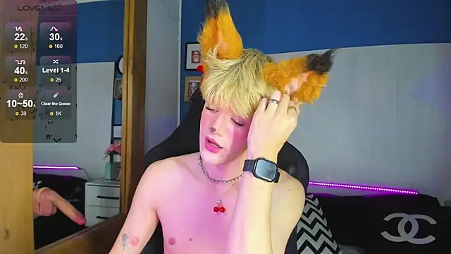 VladHellsing4 online show from November 29, 2:42 pm