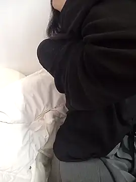 Lovely kute online show from February 9, 3:12 pm