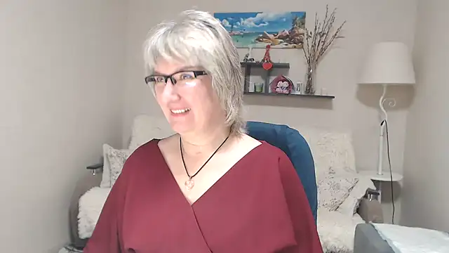 FleurMays online show from December 1, 5:01 am