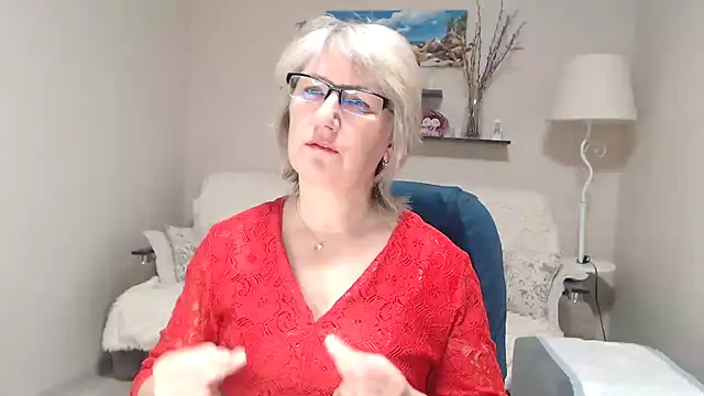 FleurMays online show from February 15, 3:58 am