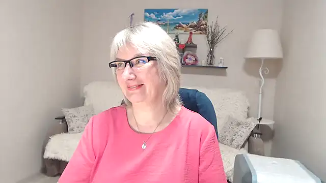 FleurMays online show from April 28, 7:13 am