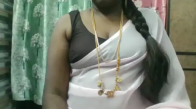 Snapshot of Hot_akshara chatting on December 9, 6:03 pm Hot akshara online show from December 9, 6:03 pm