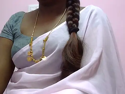 Hot akshara online show from November 7, 5:57 pm