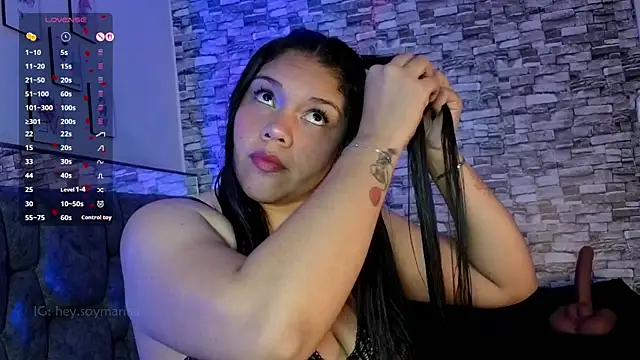 Snapshot of mariferprivxx chatting on July 27, 3:02 am mariferprivxx online show from July 27, 3:02 am