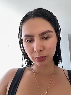 Snapshot of SofiaG_ chatting on October 28, 7:49 pm SofiaG online show from October 28, 7:49 pm