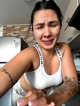 Snapshot of SofiaG_ chatting on November 2, 3:14 pm SofiaG online show from November 2, 3:14 pm