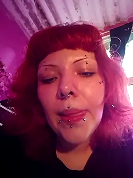 Sarah-Stoner online show from June 21, 9:06 pm