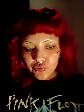 Sarah-Stoner online show from June 28, 3:45 am
