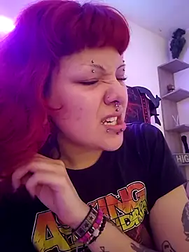 Sarah-Stoner online show from June 30, 6:42 pm