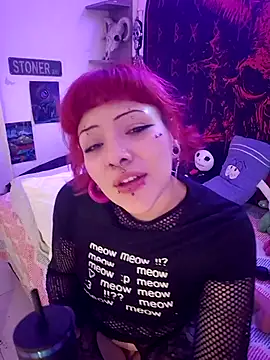 Sarah-Stoner online show from July 7, 6:47 am