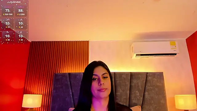 Snapshot of Ada__lee_ chatting on October 30, 1:29 am Ada lee online show from October 30, 1:29 am