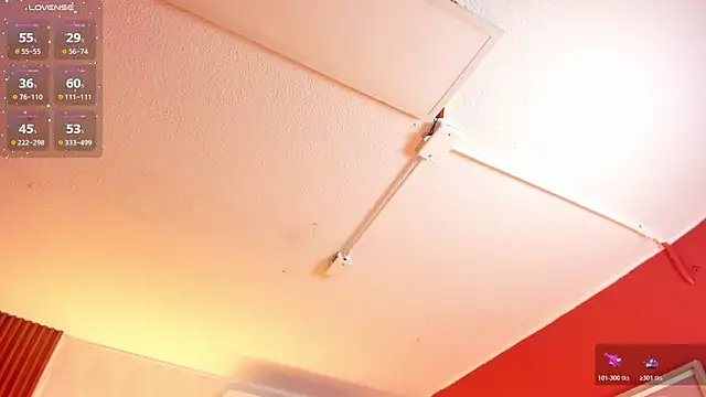 Snapshot of Ada__lee_ chatting on November 11, 1:27 am Ada lee online show from November 11, 1:27 am