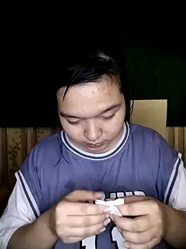 Thomgdee online show from March 3, 1:31 pm