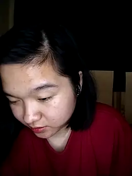 Thomgdee online show from March 10, 3:52 pm