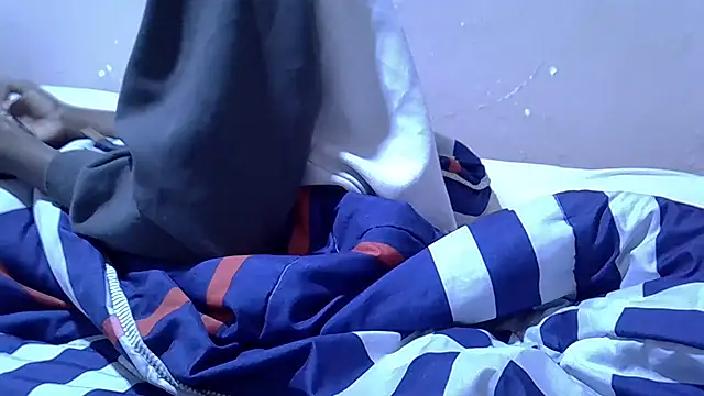 Just Karu online show from May 16, 10:52 pm