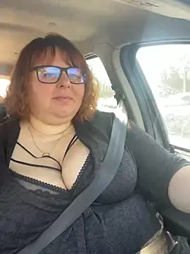 Snapshot of Tania-myr87_ZD chatting on March 15, 8:15 am Tania-myr87 ZD online show from March 15, 8:15 am