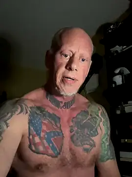 Snapshot of army0f0ne007 chatting on December 16, 1:49 pm army0f0ne007 online show from December 16, 1:49 pm